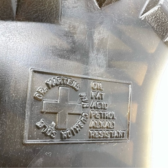 New Dr. Martens Devon Heart Platform White Leather Ankle Boots Women Size 5 Docs - Picture 6 of 11